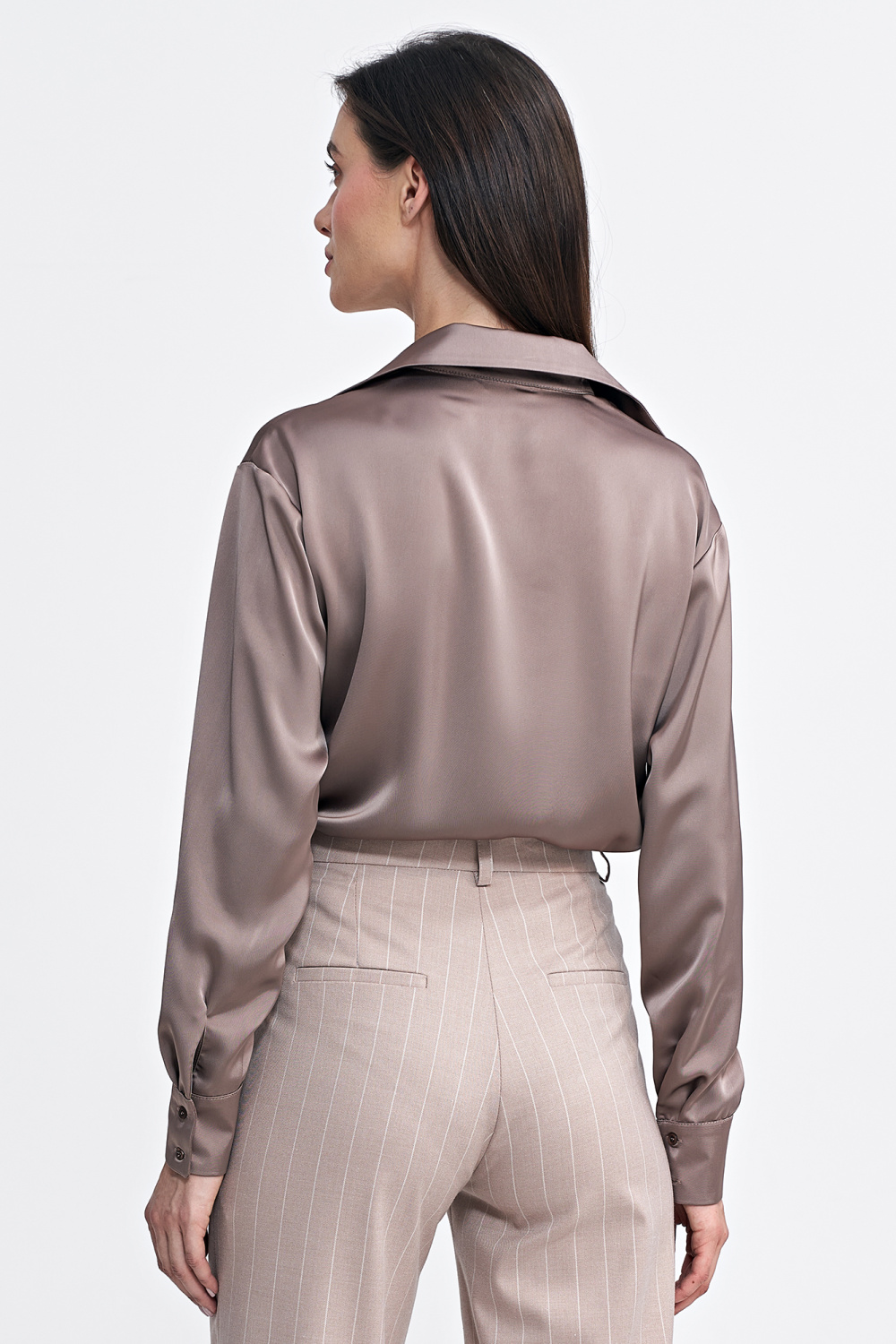 Satynowa koszula body K80 Mocca - Nife — zdjęcie 3