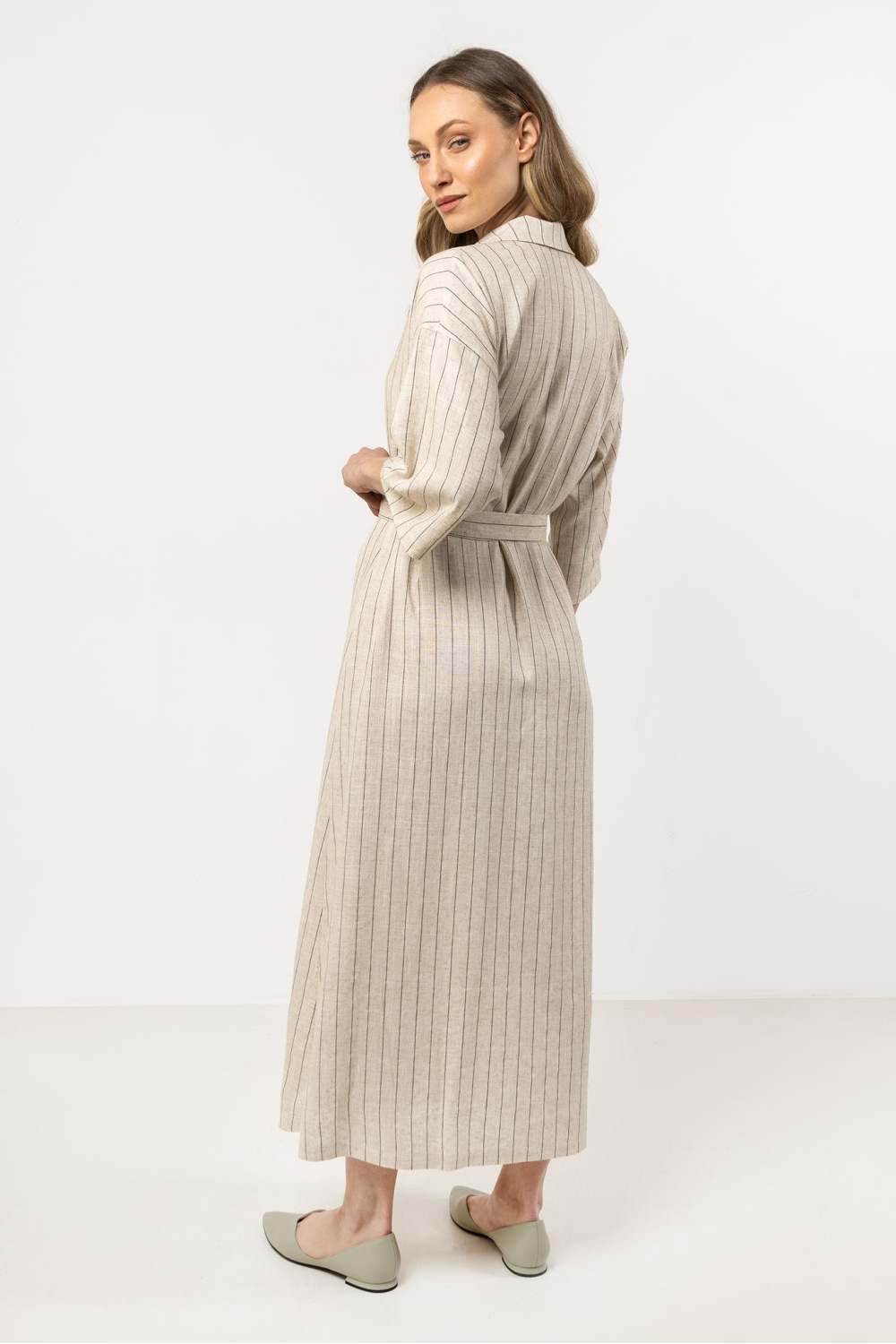 Sukienka Model A730 Mocca - awama — zdjęcie 3