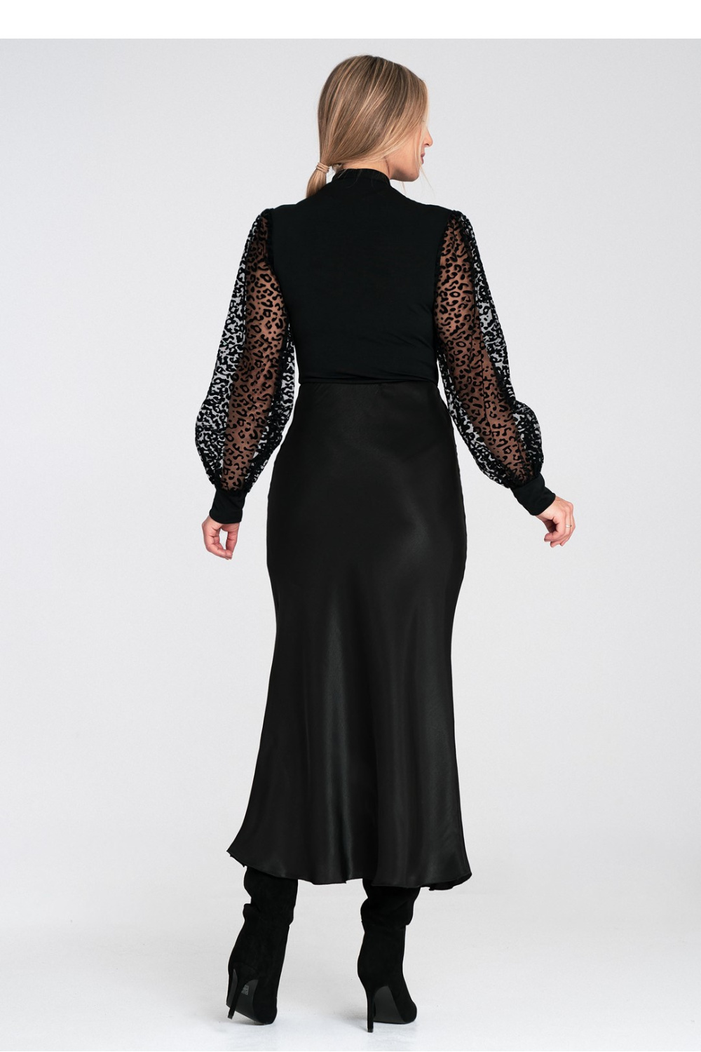 Body Model M1082 Wzór 186 - Figl — zdjęcie 3