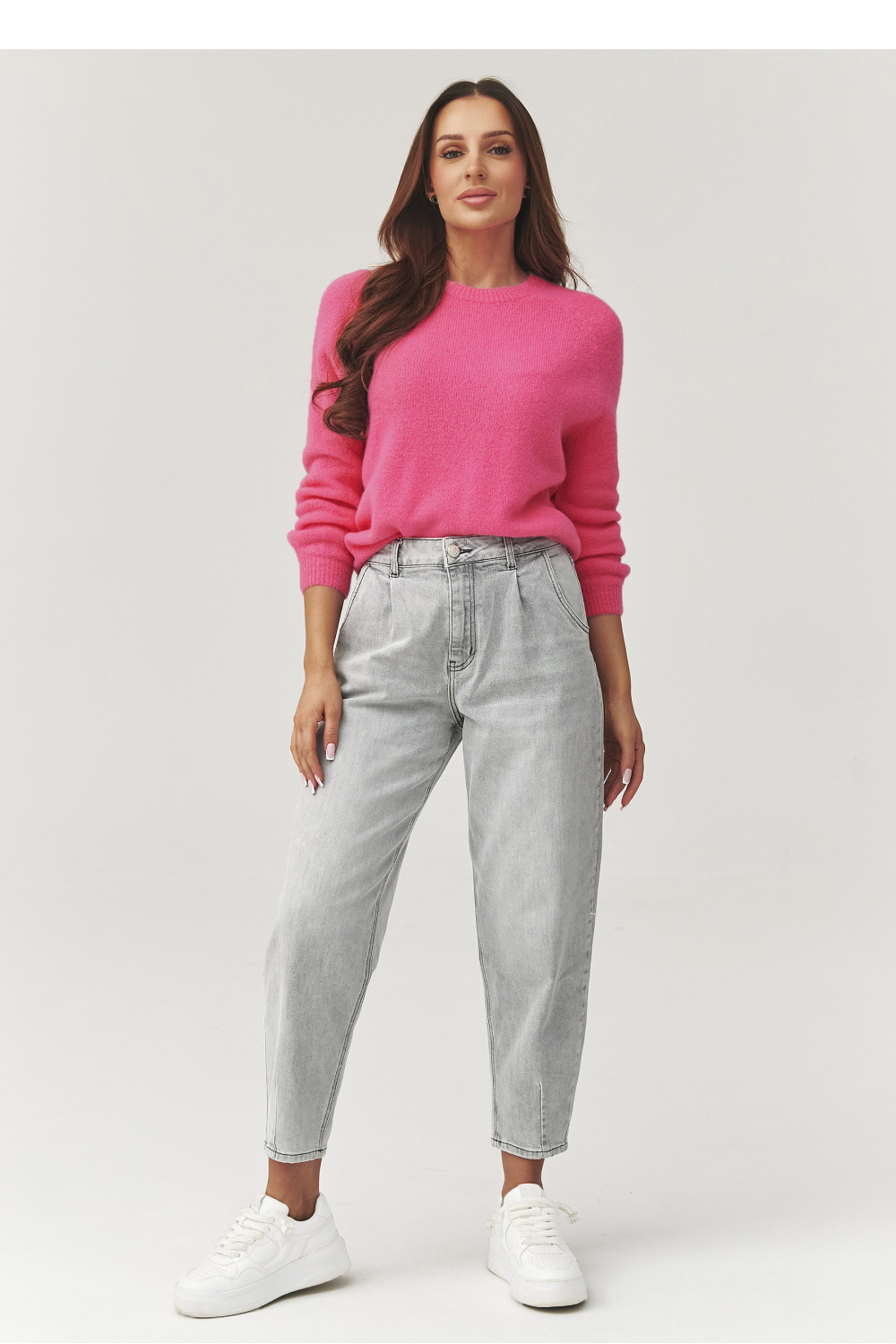 Spodnie Jeansy Damskie Model C31 Grey - Makadamia — zdjęcie 2