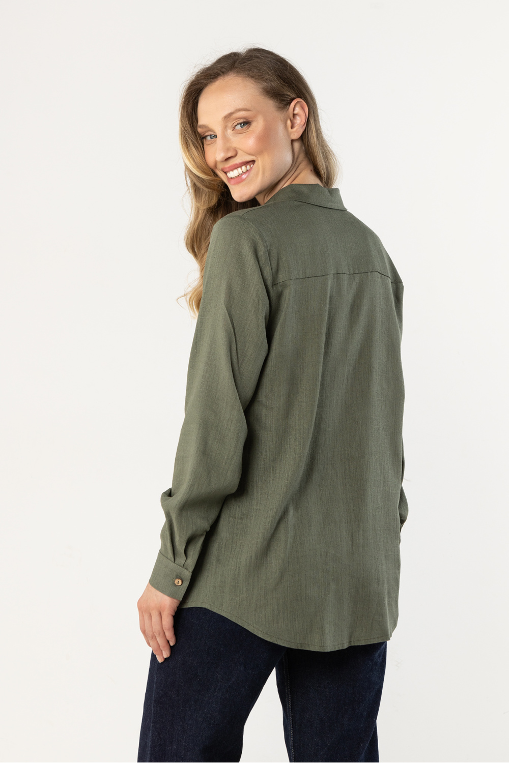 Koszula Damska Model A768 Khaki - awama — zdjęcie 3