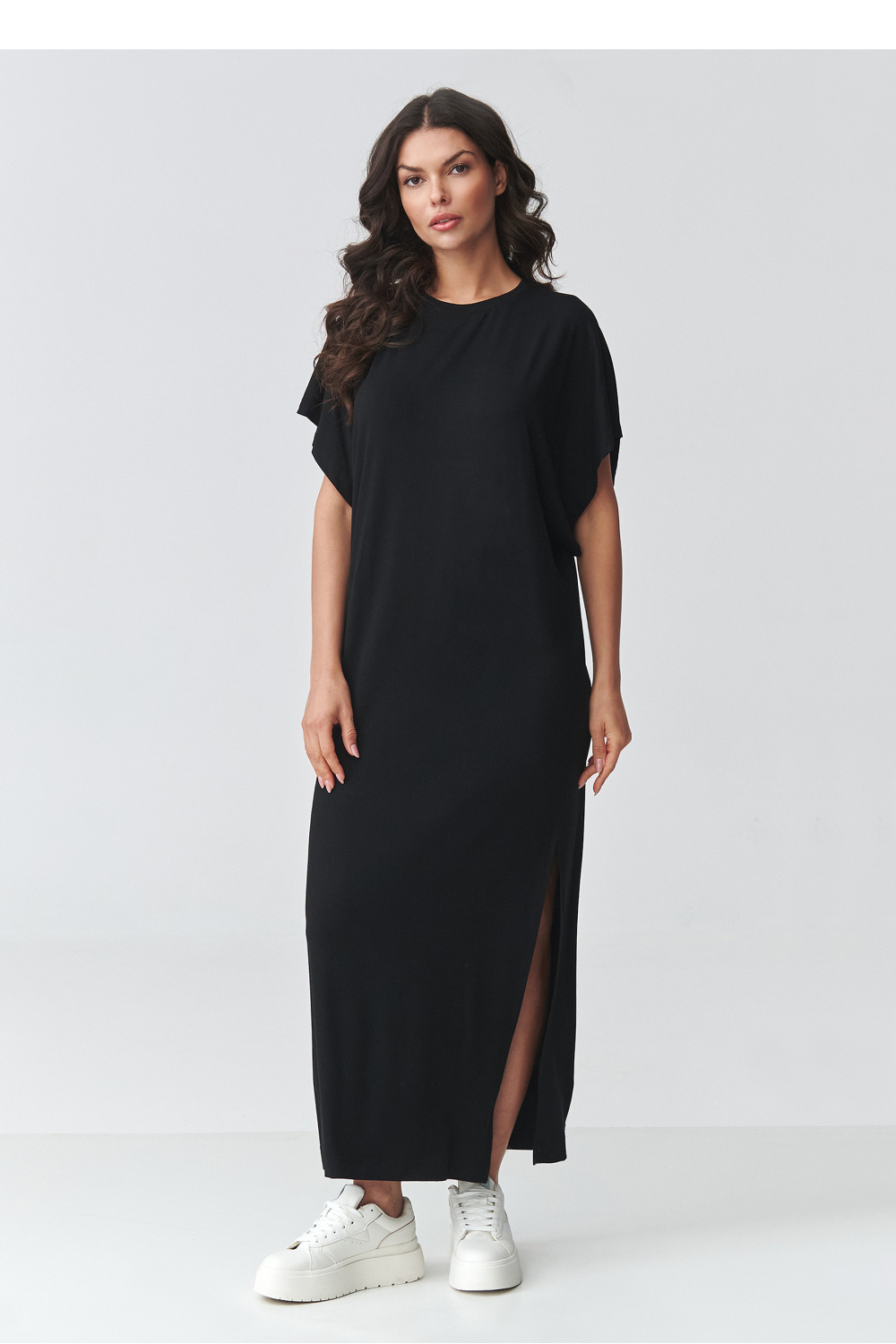 Sukienka Model M927 Black - Makadamia — zdjęcie 2