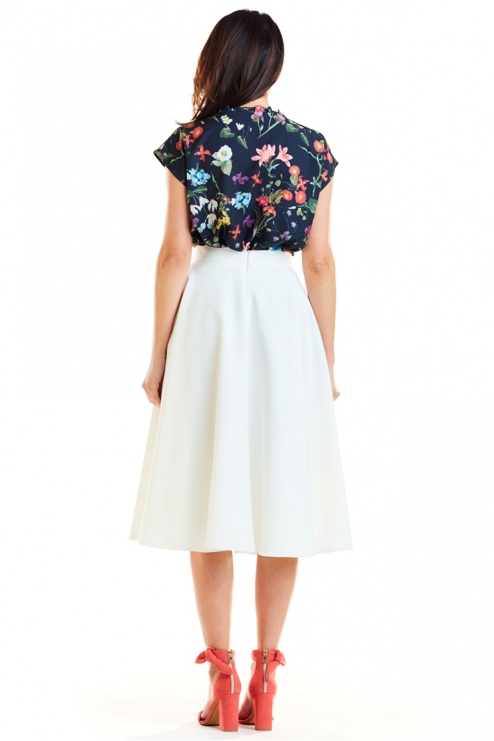 Spódnica Model A256 Ecru - awama — zdjęcie 3