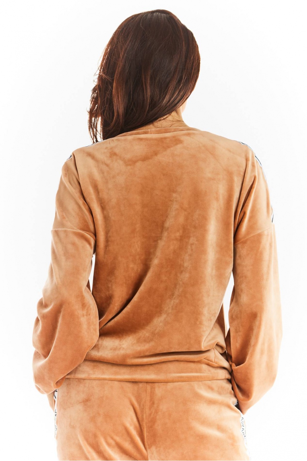 Bluza Damska Model A374 Beige Welur - awama — zdjęcie 3