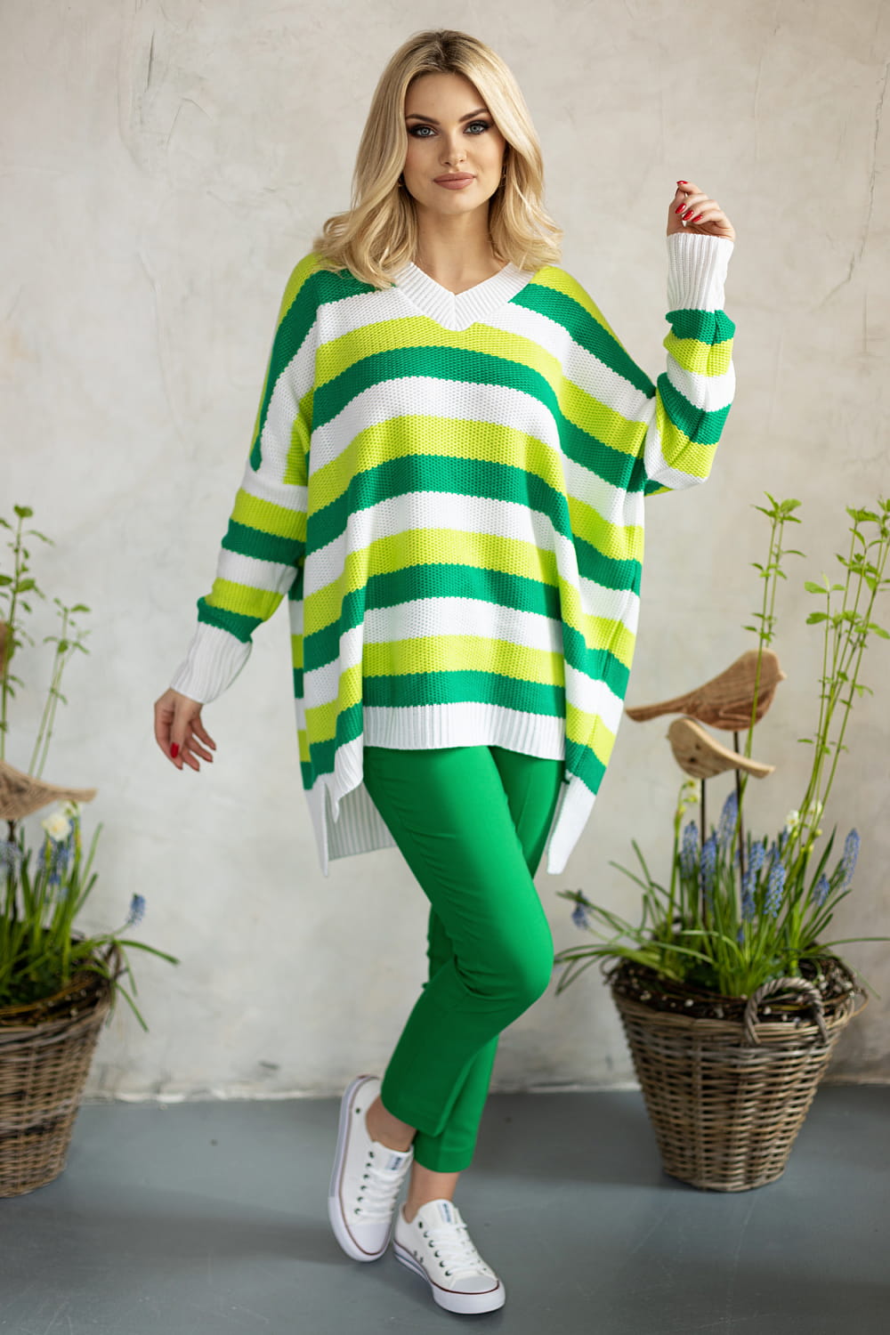 Sweter Damski Model 30091 Ecru - PeeKaBoo — zdjęcie 2