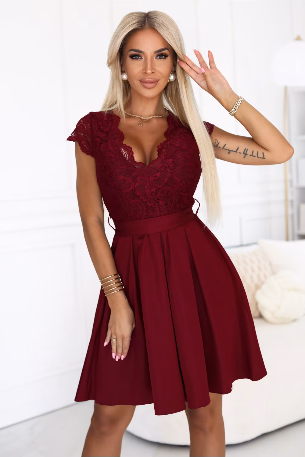 Sukienka Model Anna 242-5 Bordo - Numoco
