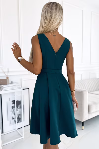 Sukienka Model Maya 478-3 Bottle Green - Numoco — zdjęcie 3