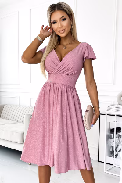 Sukienka Model Matilde 425-2 Powder Pink/Brokat - Numoco — zdjęcie 1