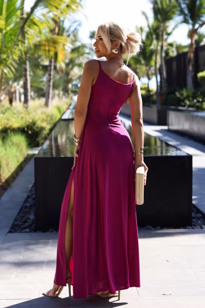 Sukienka Model Chiara 299-19 Fuksja Brokat - Numoco — zdjęcie 2