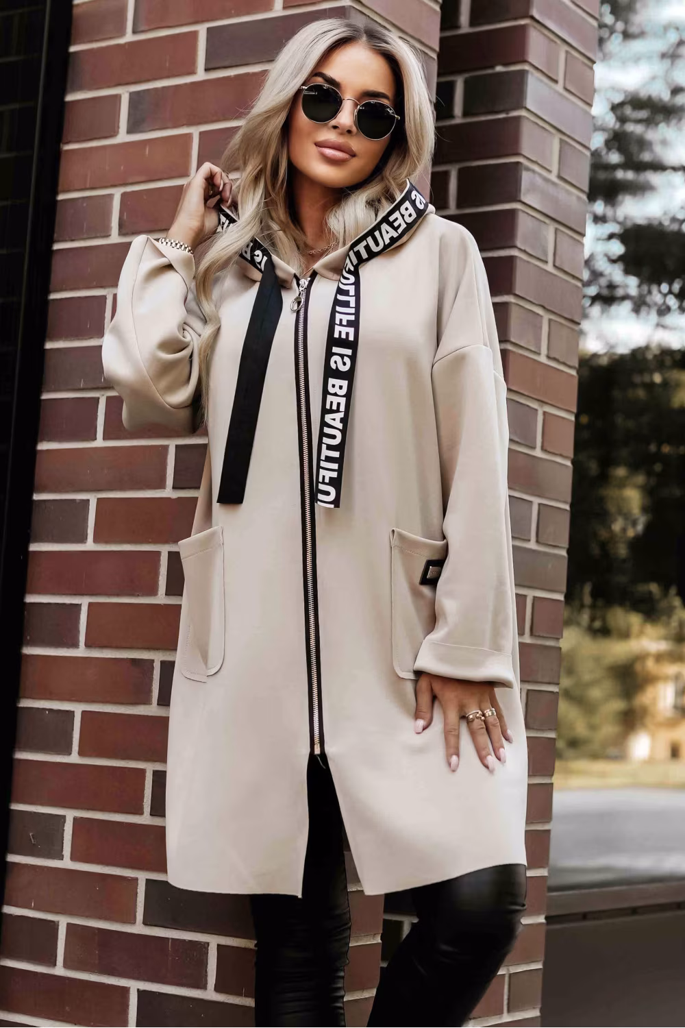 Płaszcz Damski Model 632-1 Beige - Numoco
