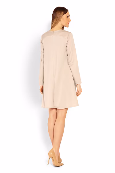 Sukienka Model 1359 Beige - PeeKaBoo — zdjęcie 3