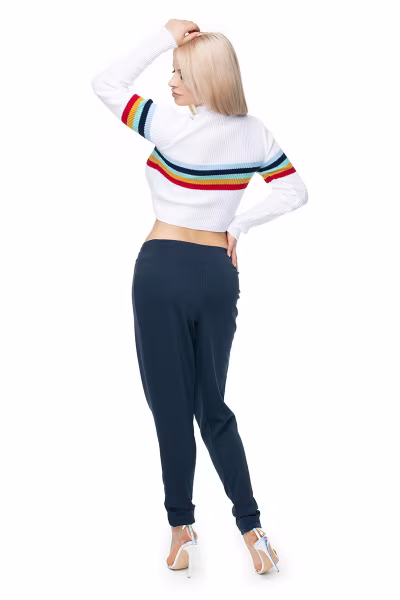 Sweter Damski Model 70015 White - PeeKaBoo — zdjęcie 3