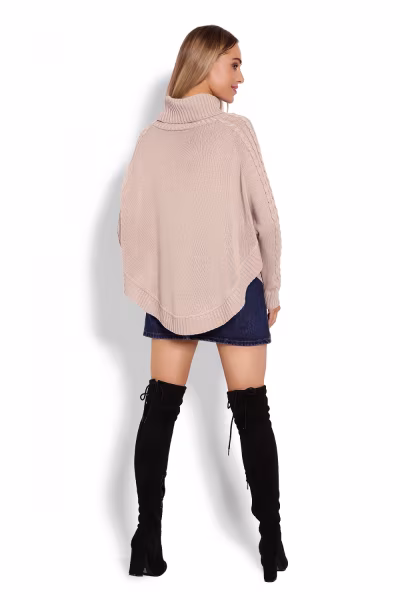 Sweter Ponczo Model 70009 Latte - PeeKaBoo — zdjęcie 3