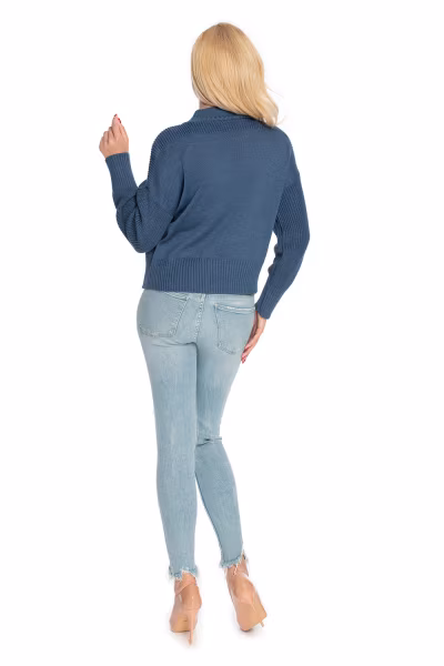 Sweter Damski Model 70035 Denim Jeans - PeeKaBoo — zdjęcie 3
