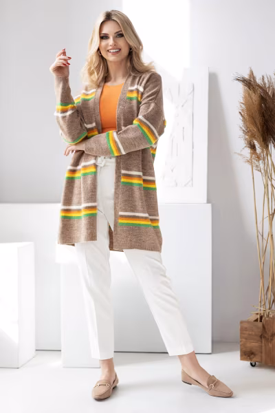 Sweter Kardigan Model 30090 Cappuccino - PeeKaBoo — zdjęcie 3