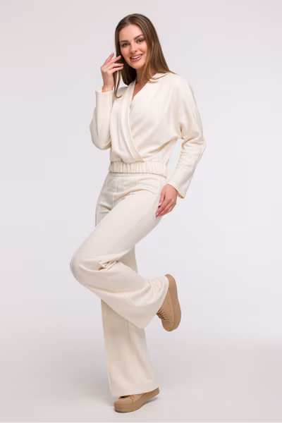 Bluza Damska Model B292 Wanilia - BeWear — zdjęcie 2