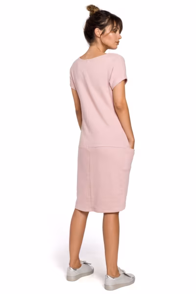 Sukienka Model B050 Powder Pink - BeWear — zdjęcie 2