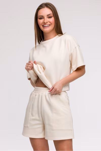 Szorty Damskie Model B295 Wanilia - BeWear — zdjęcie 1