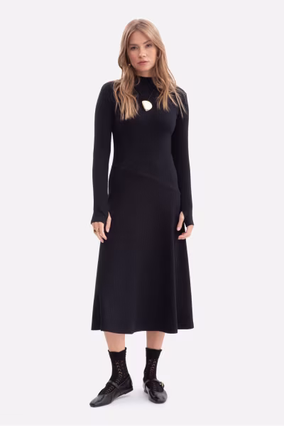Sukienka Model B299 Black - BeWear — zdjęcie 1