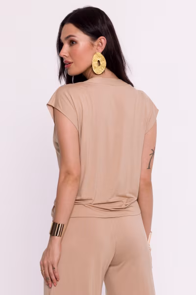 Bluzka Model B288 Beige - BeWear — zdjęcie 3