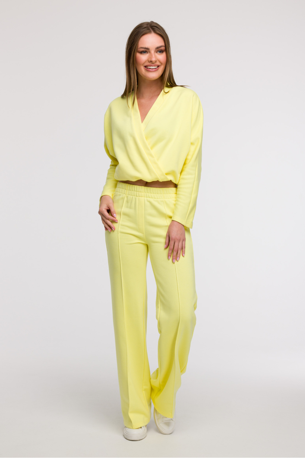 Spodnie Dresowe Model B296 Cytryna - BeWear