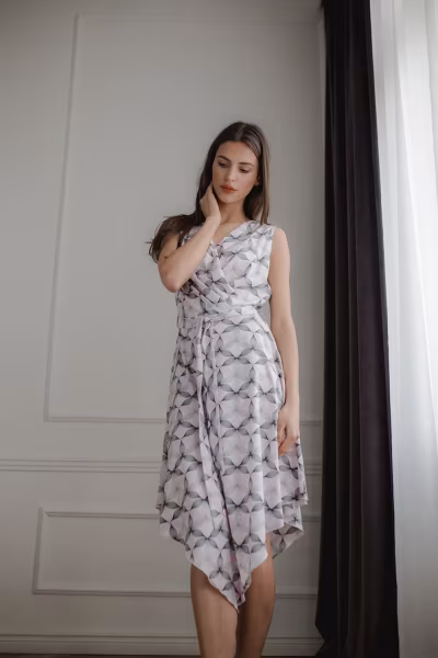 Sukienka Model L080 Wzór 113 - Lenitif — zdjęcie 3