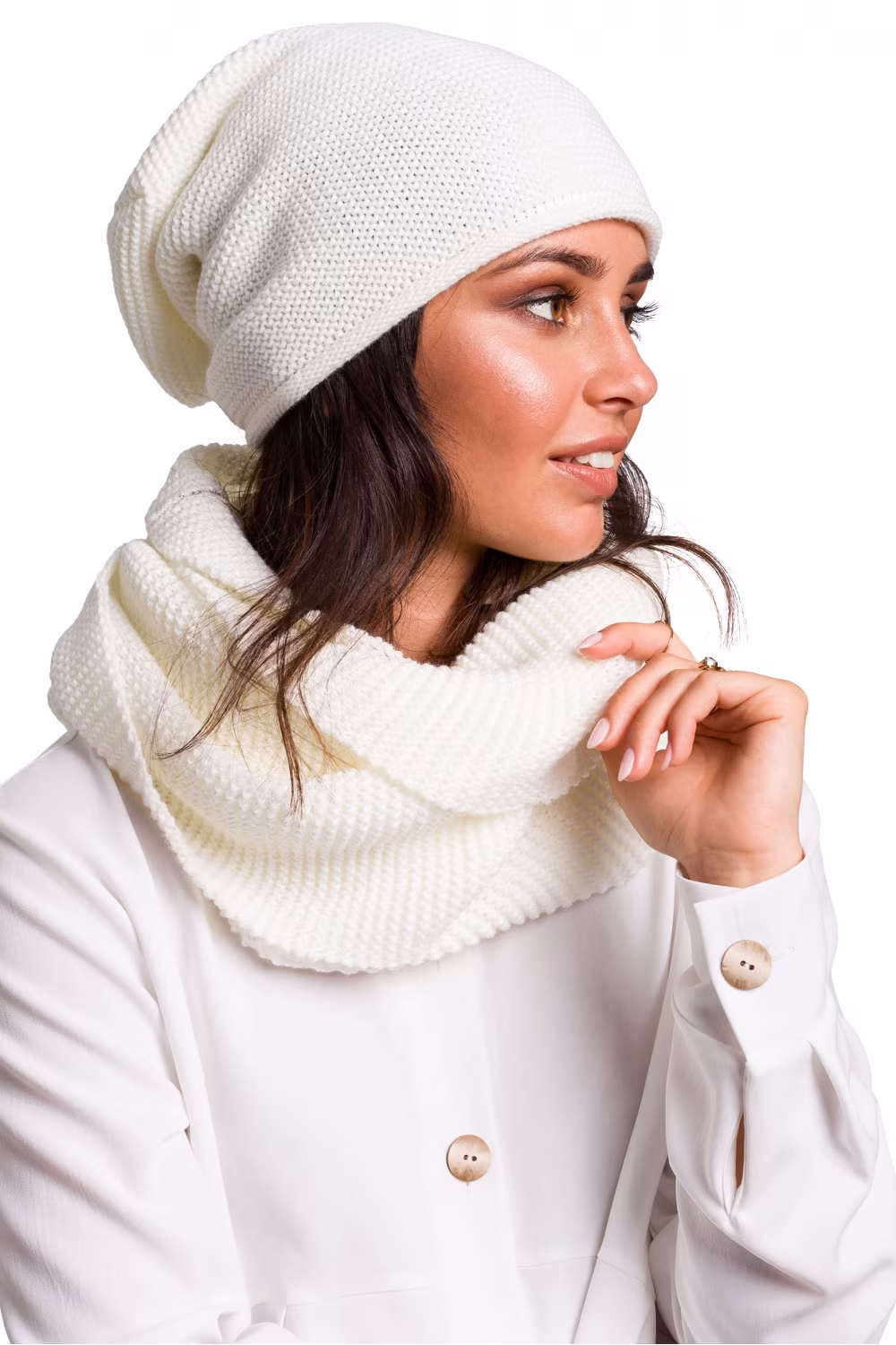 Czapka Damska Model BK044 Ecru - BE Knit