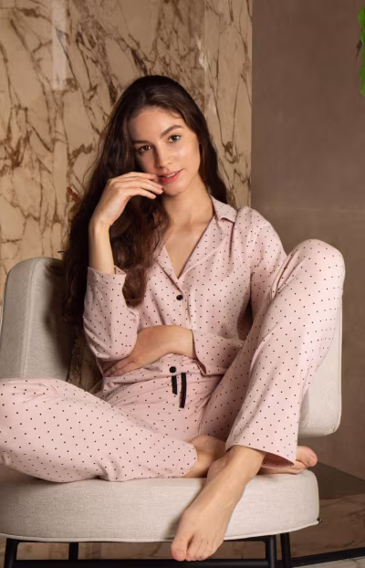 Piżama Damska Model Eveline 223449 Powder Pink - Momenti Per Me — zdjęcie 2
