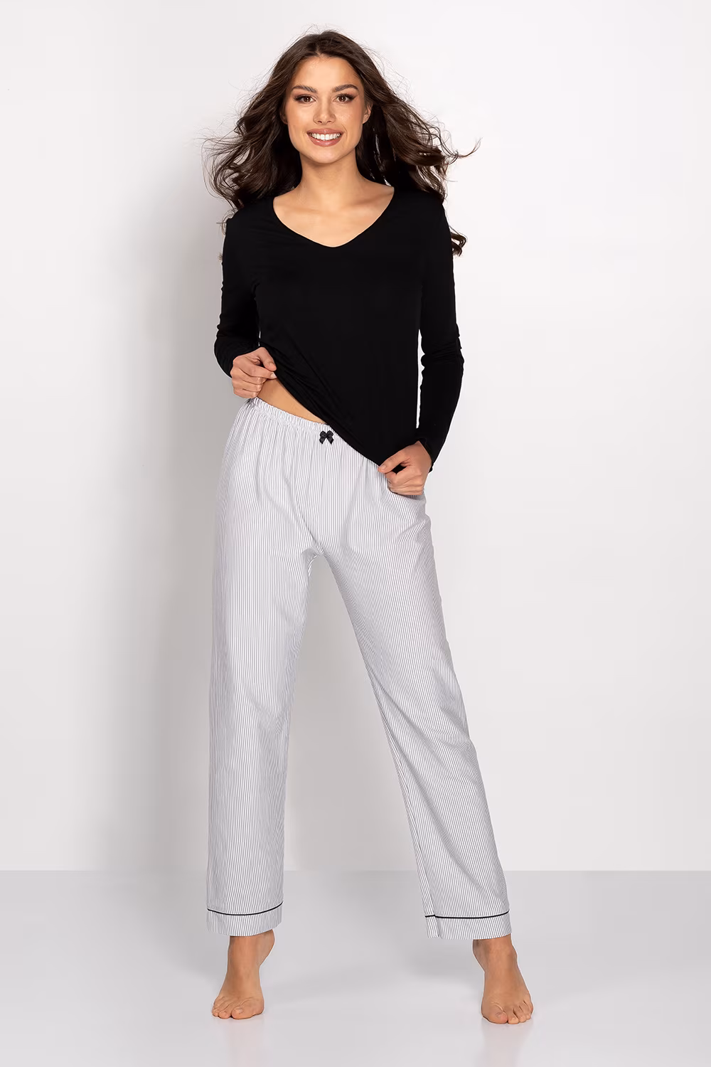 Piżama Damska Model Simple Beauty 179488 Black/Grey - Momenti Per Me