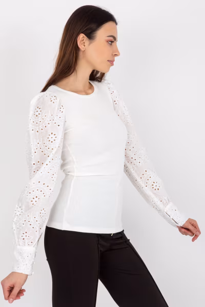 Bluzka Model TW-BZ-OB-046.62P White - Och Bella — zdjęcie 3