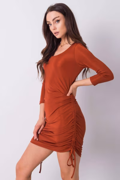 Sukienka Model TW-SK-BL-003.91 Dark Orange - Och Bella — zdjęcie 3
