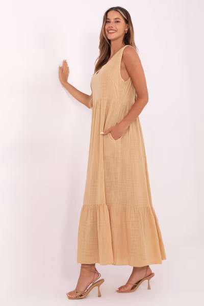 Sukienka Model TW-SK-BI-28007.63 Camel - Och Bella — zdjęcie 2