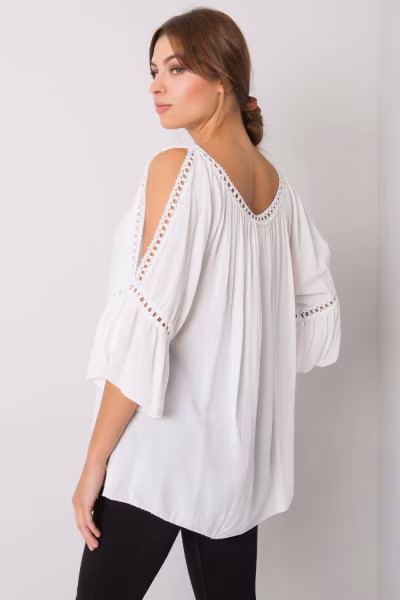 Bluzka Model TW-BZ-BI-82198.46 White - Och Bella — zdjęcie 3