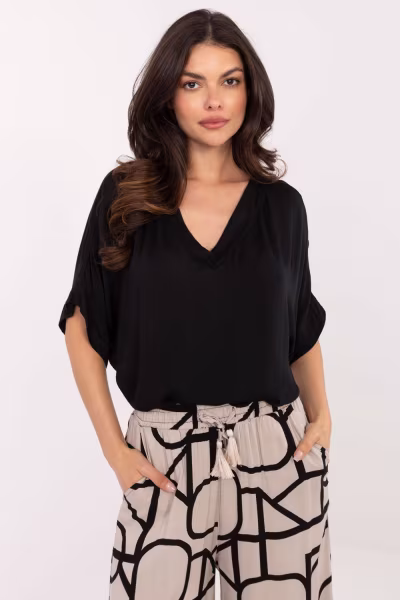 Bluzka Model TW-BZ-BI-3228.75 Black - Och Bella — zdjęcie 1