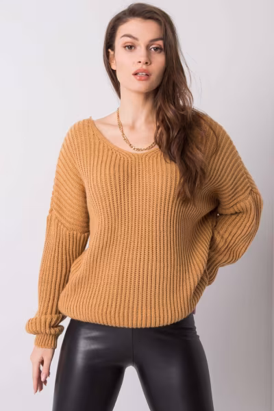 Sweter Damski Model TW-SW-BI-19710.11 Camel - Och Bella — zdjęcie 1