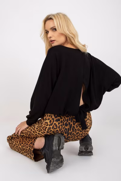 Sweter Damski Model TW-BZ-BE-M327.29 Black - Och Bella — zdjęcie 2