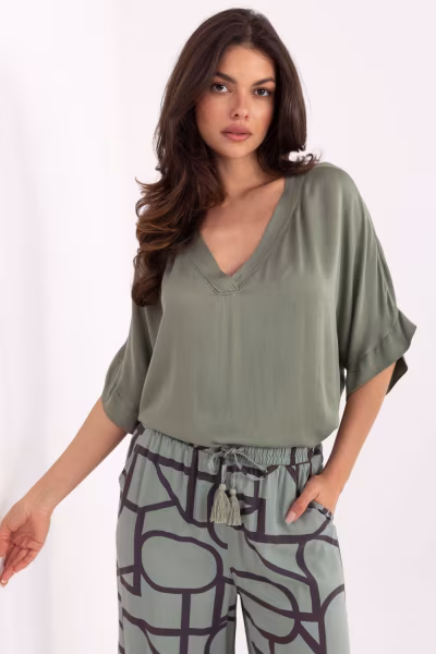 Bluzka Model TW-BZ-BI-3228.75 Khaki - Och Bella — zdjęcie 1