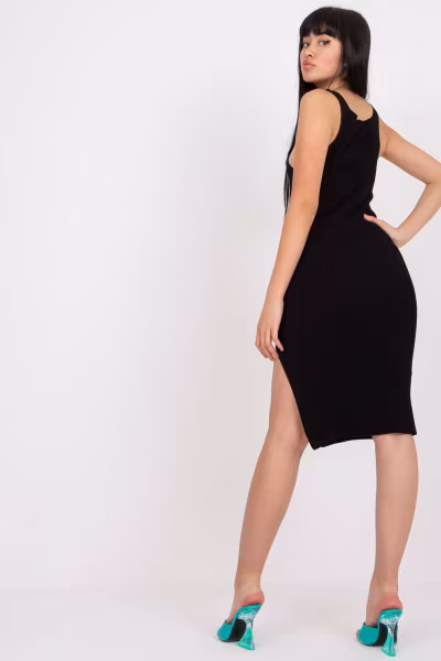 Sukienka Model TW-SK-BI-B001.67P Black - Och Bella — zdjęcie 3