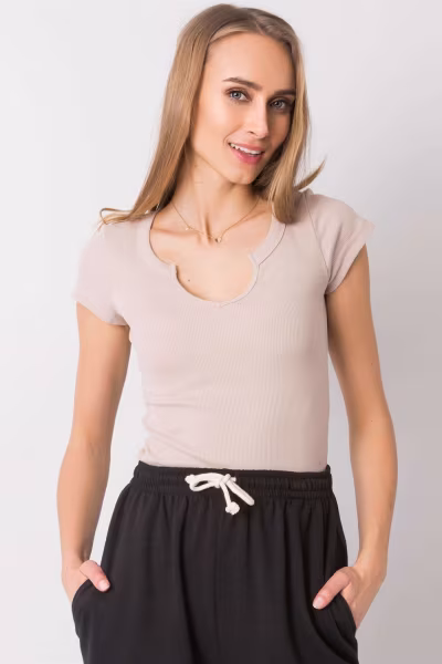 Tshirt Damski Model TW-BZ-OB012.30 Beige - Och Bella — zdjęcie 1