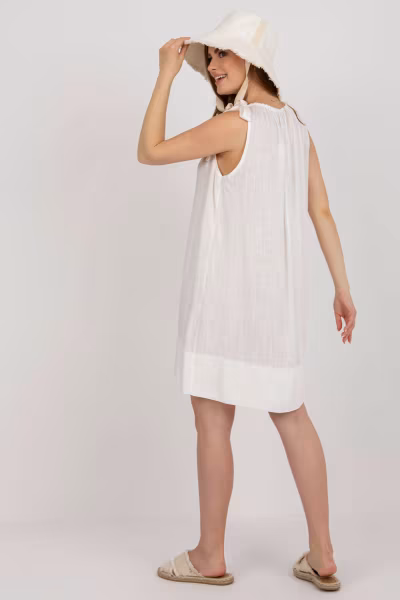Sukienka Model TW-SK-BI-89923.29 Ecru - Och Bella — zdjęcie 2