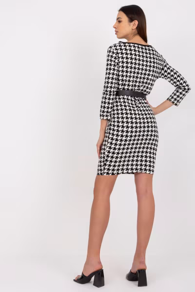 Sukienka Model TW-SK-BL-1007.32P Black/White - Och Bella — zdjęcie 3