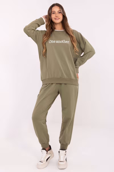 Spodnie Komplet Model RV-KMPL-A883.68 Khaki - Relevance — zdjęcie 1