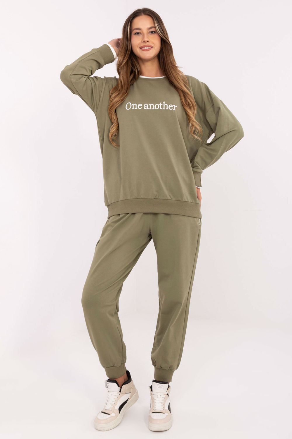 Spodnie Komplet Model RV-KMPL-A883.68 Khaki - Relevance