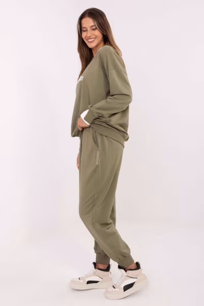 Spodnie Komplet Model RV-KMPL-A883.68 Khaki - Relevance — zdjęcie 2
