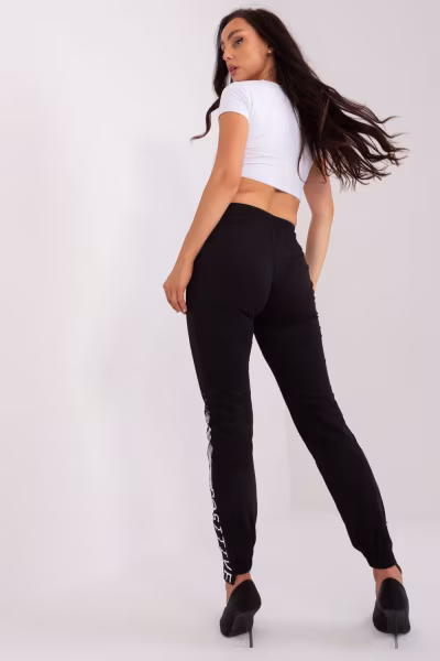 Spodnie Dresowe Model RV-DR-8547.08 Black - Relevance — zdjęcie 3