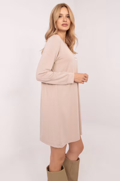Sukienka Model RV-SK-A-165.61 Beige - Relevance — zdjęcie 2