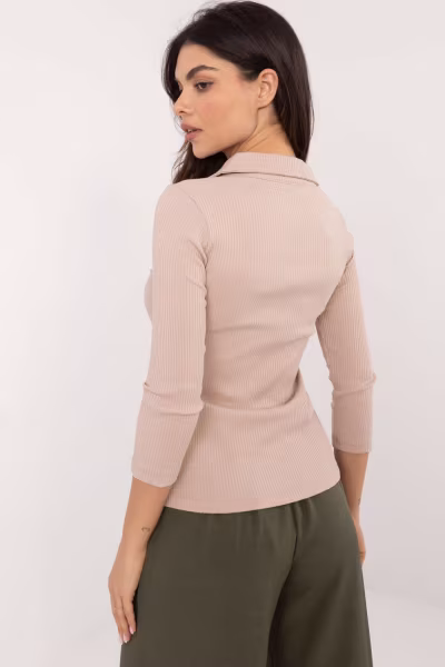 Bluzka Model RV-BZ-9949.11X Beige - Relevance — zdjęcie 3