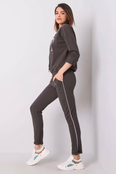 Spodnie Komplet Model RV-KMPL-6421.06 Dark Khaki - Relevance — zdjęcie 2
