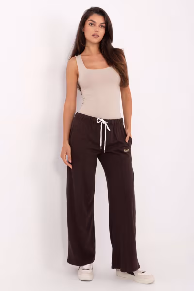 Spodnie Dresowe Model RV-DR-A819.54 Dark Brown - Relevance — zdjęcie 1