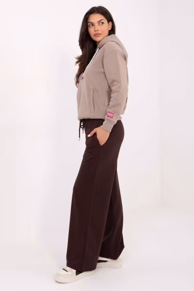 Spodnie Dresowe Model RV-DR-A590.08 Dark Brown - Relevance — zdjęcie 2